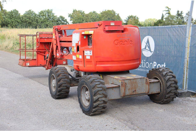 Genie Z-45/25 - Articulated boom: picture 4 Genie Z-45/25 - Articulated boom: picture 4