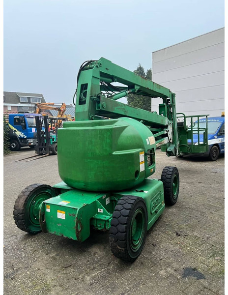 Grove AMZ 51E - Articulated boom: picture 3 Grove AMZ 51E - Articulated boom: picture 3