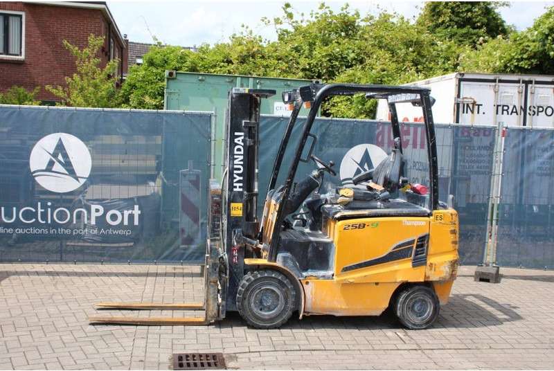 Hyundai 25B-9 - Electric forklift: picture 1 Hyundai 25B-9 - Electric forklift: picture 1