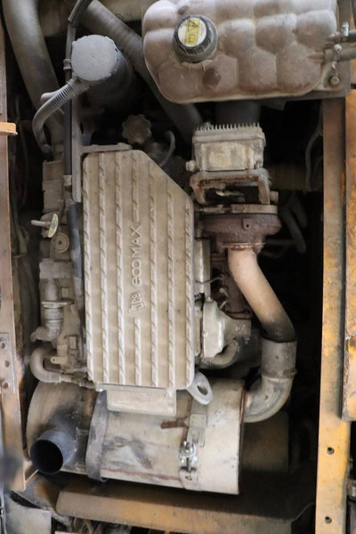 Crawler excavator JCB JS 130LC: picture 18 Crawler excavator JCB JS 130LC: picture 18