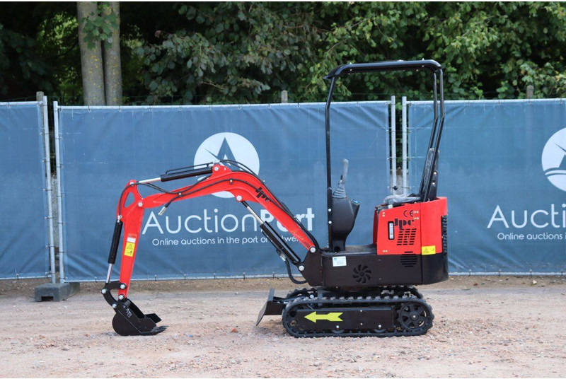 JPC HT12 - Mini excavator: picture 2 JPC HT12 - Mini excavator: picture 2