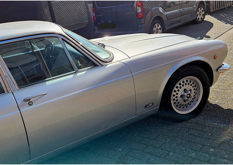 Jaguar XJ (series II) 6 Automatic - Sedan: picture 5 Jaguar XJ (series II) 6 Automatic - Sedan: picture 5