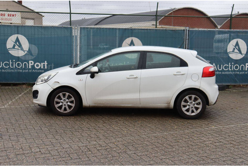 Kia New Rio - Sedan: picture 2 Kia New Rio - Sedan: picture 2