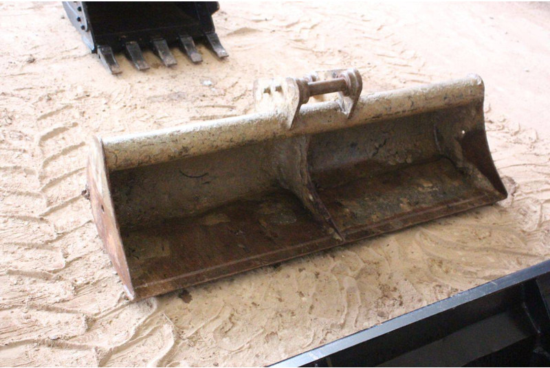 Crawler excavator Komatsu PC56-7: picture 16