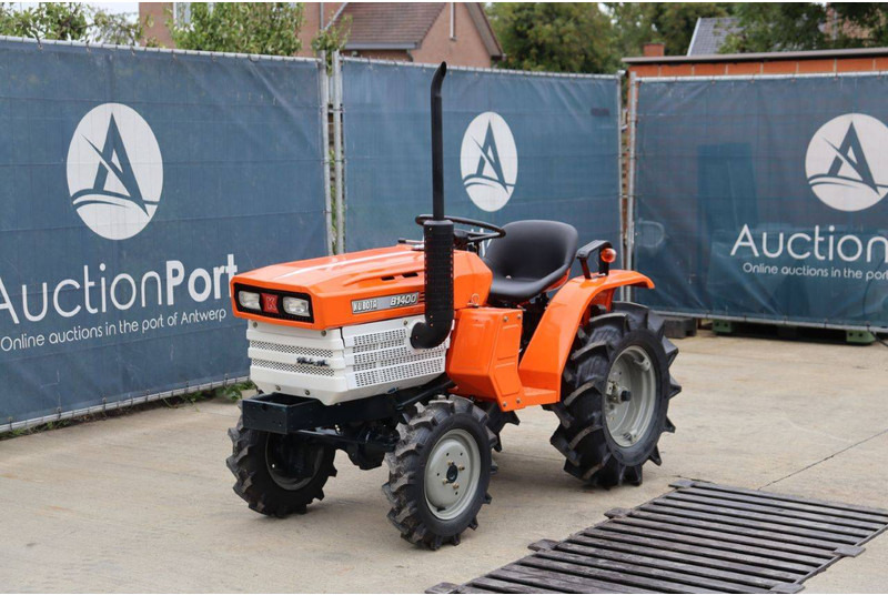 Farm tractor Kubota B1400DT: picture 9