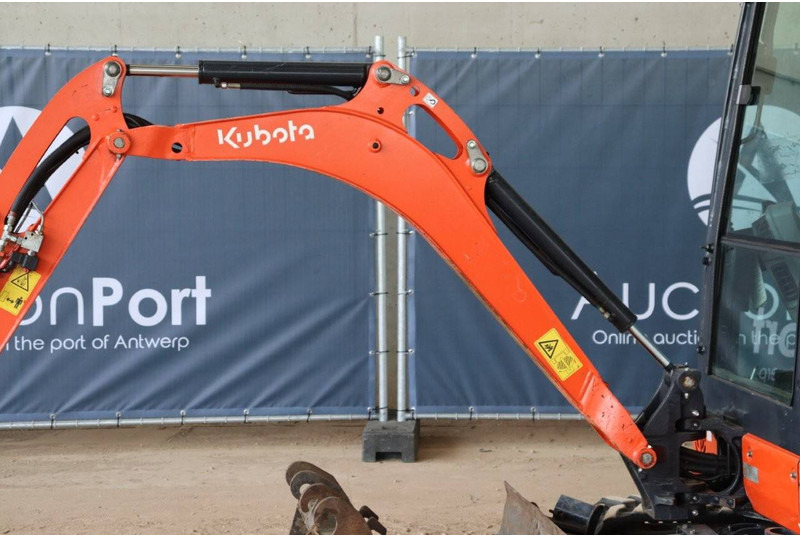 Mini excavator Kubota KX019-4: picture 11