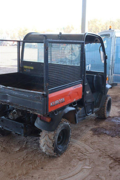 Kubota RTV900 - Golf cart: picture 5 Kubota RTV900 - Golf cart: picture 5