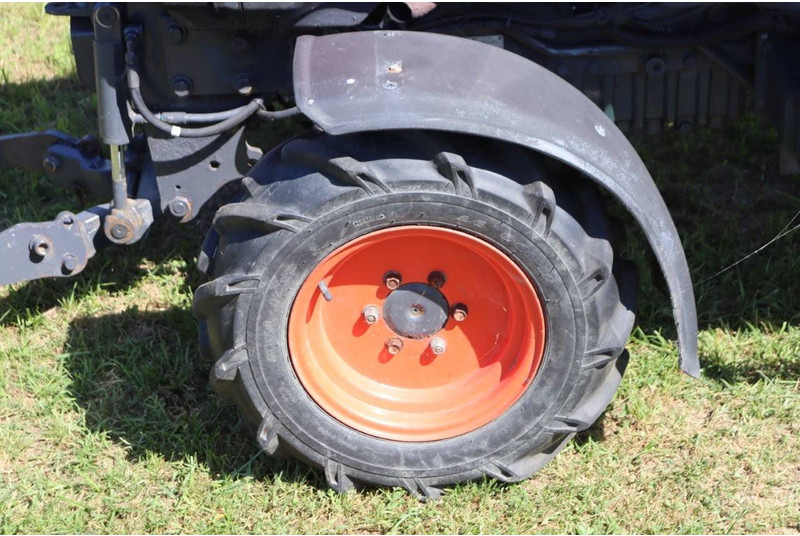 Farm tractor Kubota STV40: picture 12