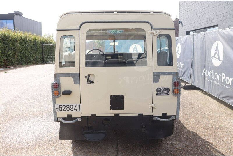 Land Rover Defender - SUV: picture 5 Land Rover Defender - SUV: picture 5