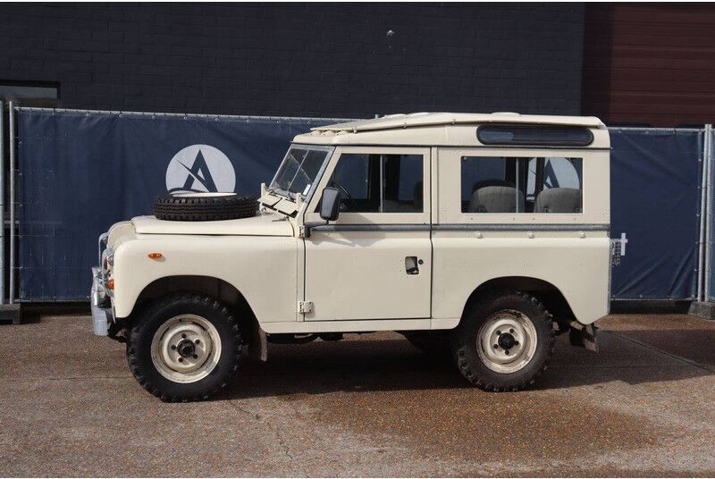 Land Rover Defender - SUV: picture 1 Land Rover Defender - SUV: picture 1