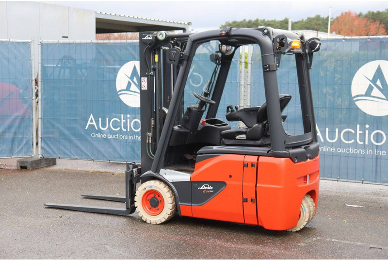 Linde E14-02 - Electric forklift: picture 3 Linde E14-02 - Electric forklift: picture 3