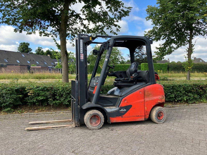 Linde H20T-01 - LPG forklift: picture 1 Linde H20T-01 - LPG forklift: picture 1
