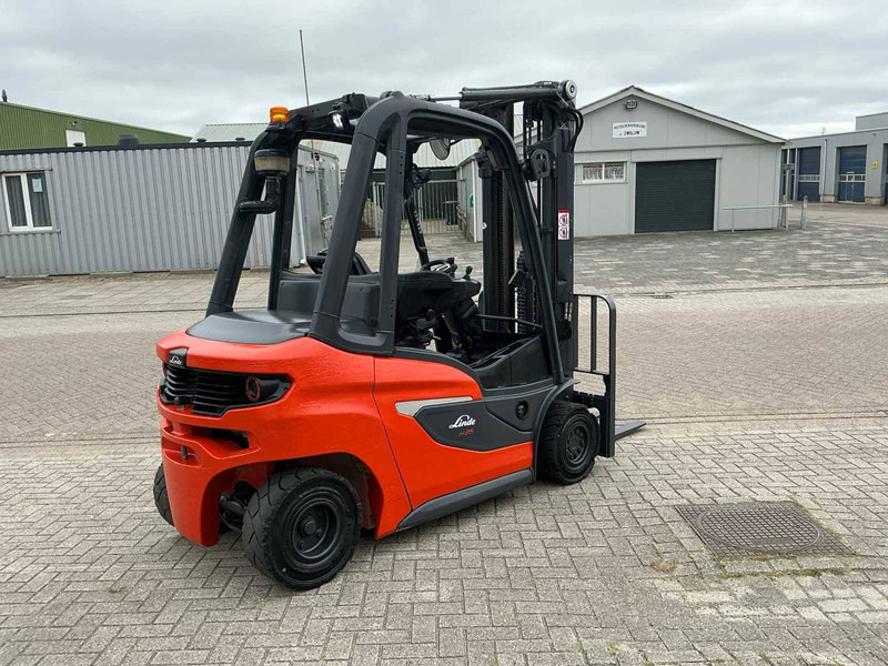 Linde H25D-01 - Diesel forklift: picture 5 Linde H25D-01 - Diesel forklift: picture 5