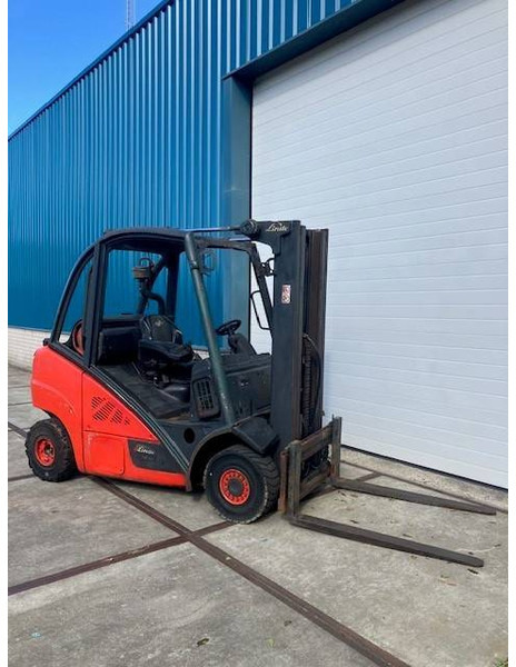 Linde H25T-02 - Diesel forklift: picture 3 Linde H25T-02 - Diesel forklift: picture 3