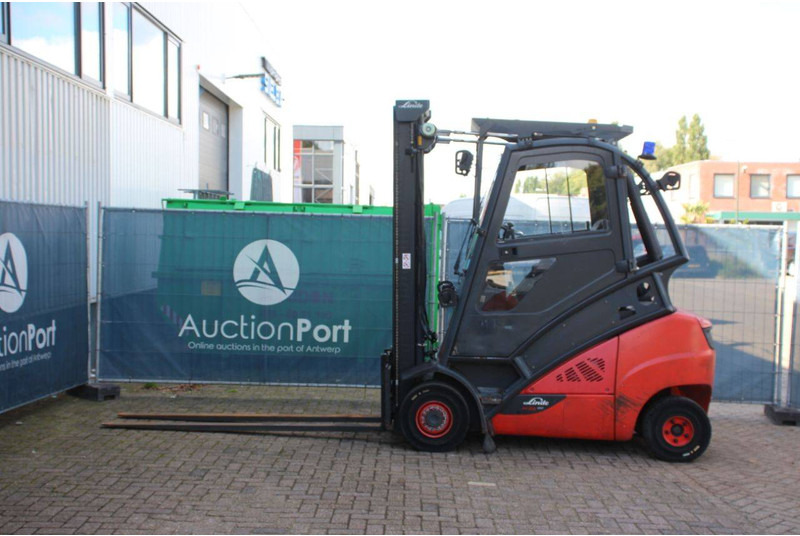 Linde H35D-02 - Diesel forklift: picture 2 Linde H35D-02 - Diesel forklift: picture 2