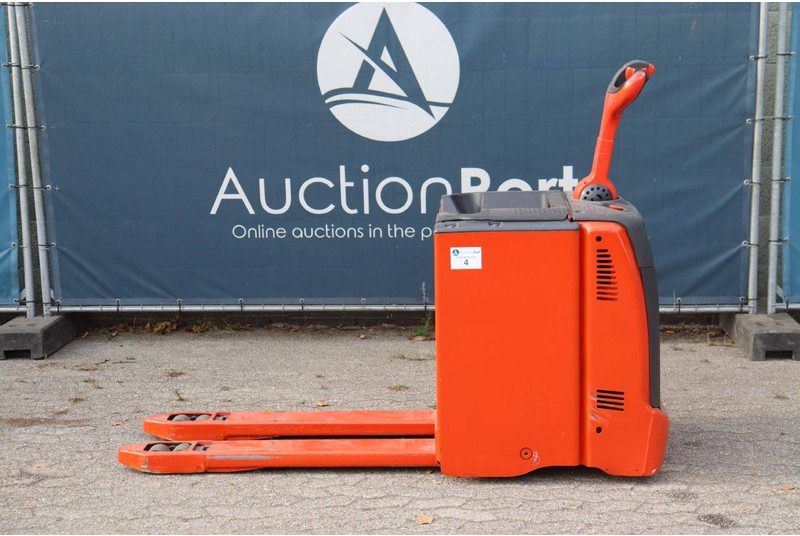 Linde T30 - Pallet truck: picture 2 Linde T30 - Pallet truck: picture 2