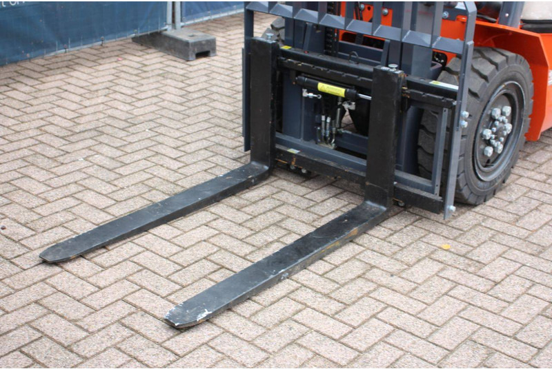 New Diesel forklift Machpro MP-230PRO: picture 9 New Diesel forklift Machpro MP-230PRO: picture 9