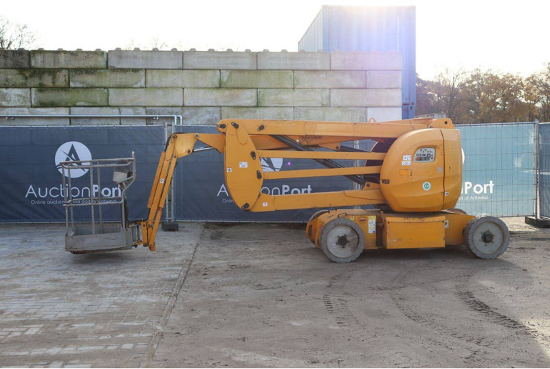 Manitou 150 AETJ COMPACT - Articulated boom: picture 2 Manitou 150 AETJ COMPACT - Articulated boom: picture 2