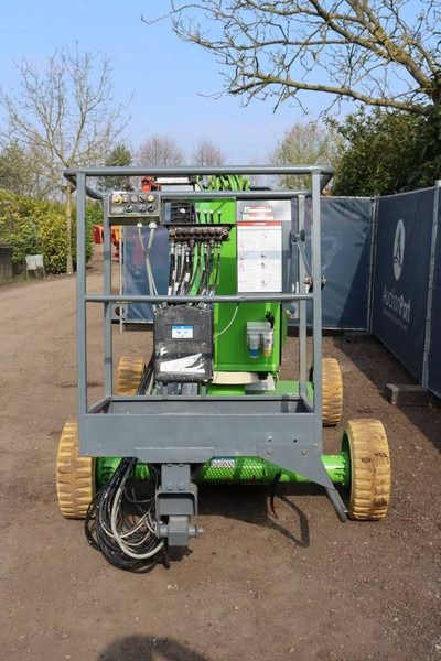 Niftylift HR 12 DE - Articulated boom: picture 4 Niftylift HR 12 DE - Articulated boom: picture 4