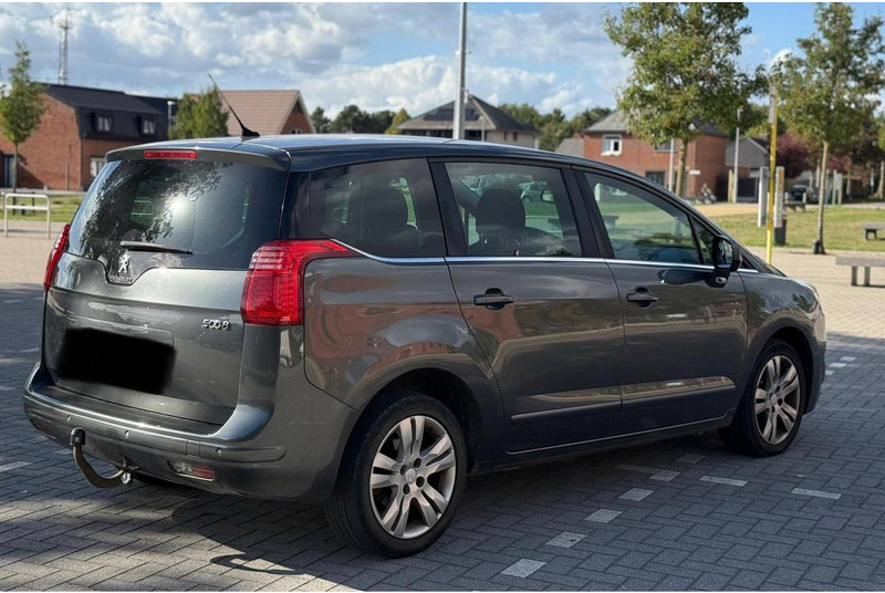 Peugeot 5008 (I - phase 2) 2.0 HDi - Sedan: picture 3 Peugeot 5008 (I - phase 2) 2.0 HDi - Sedan: picture 3