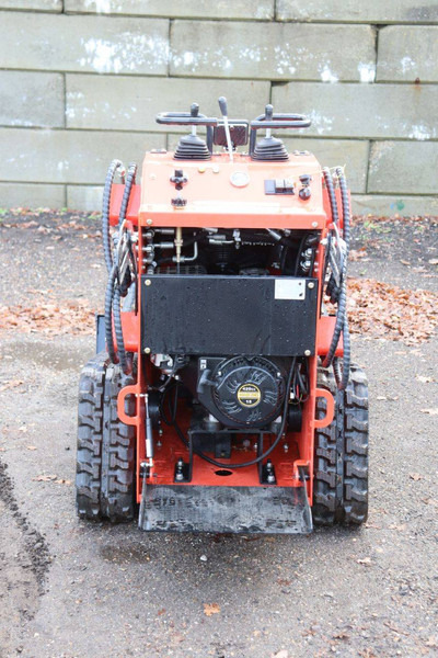 RY T360 - Crawler loader: picture 5 RY T360 - Crawler loader: picture 5