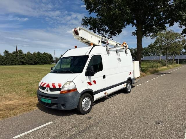 Renault Master 2.5DCI - Truck with aerial platform: picture 1 Renault Master 2.5DCI - Truck with aerial platform: picture 1