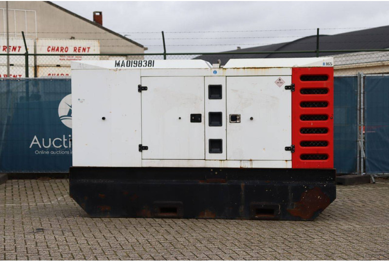 SDMO R165 - Generator set: picture 3 SDMO R165 - Generator set: picture 3