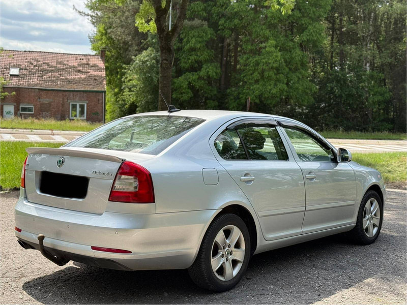 Škoda Octavia 1.6 TDI - Sedan: picture 2 Škoda Octavia 1.6 TDI - Sedan: picture 2