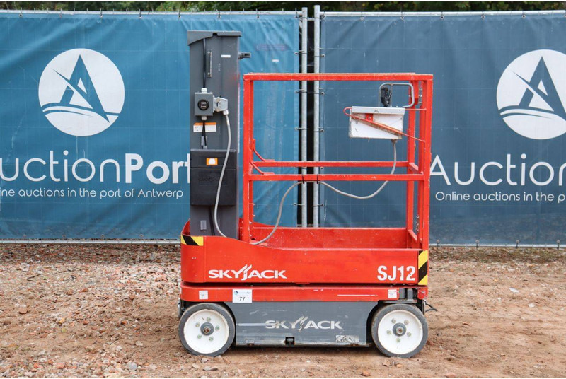 Skyjack SJ12 - Aerial platform: picture 2 Skyjack SJ12 - Aerial platform: picture 2