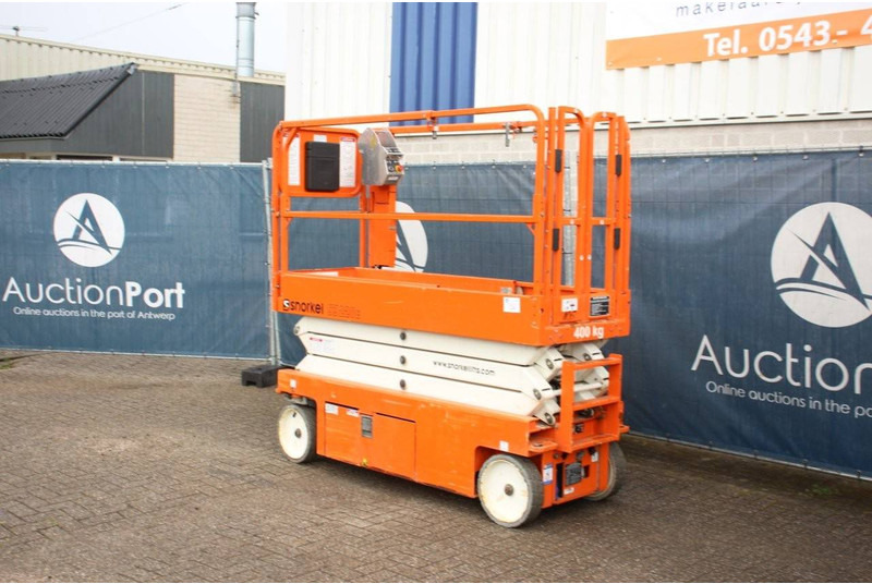 Snorkel S3220E - Scissor lift: picture 3 Snorkel S3220E - Scissor lift: picture 3
