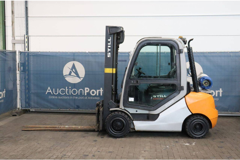 Still RX 70-30T - LPG forklift: picture 2 Still RX 70-30T - LPG forklift: picture 2