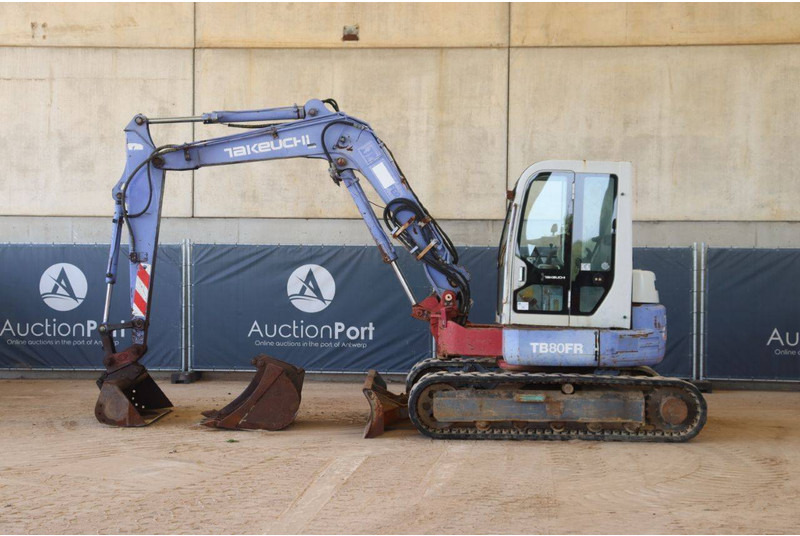 Takeuchi TB80FR - Crawler excavator: picture 2 Takeuchi TB80FR - Crawler excavator: picture 2