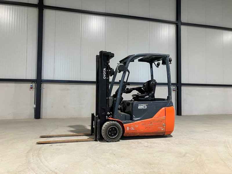 Toyota 8FBE20T - Electric forklift: picture 1 Toyota 8FBE20T - Electric forklift: picture 1