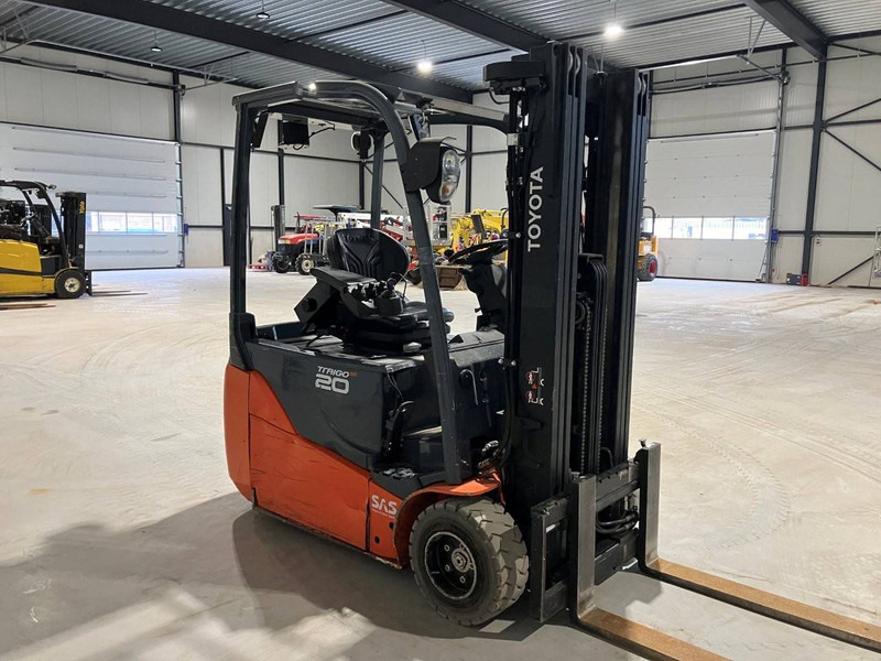 Toyota 8FBE20T - Electric forklift: picture 5 Toyota 8FBE20T - Electric forklift: picture 5