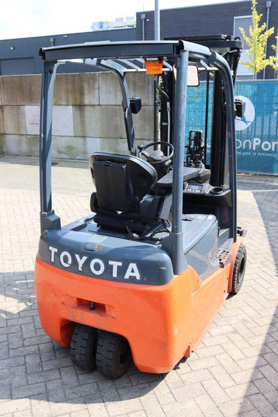 Toyota 8FBET18 - Electric forklift: picture 5 Toyota 8FBET18 - Electric forklift: picture 5