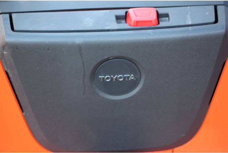 Stacker Toyota SWE200D: picture 18