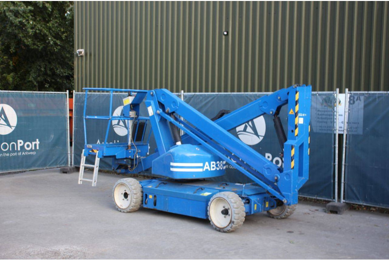 UpRight AB38 - Articulated boom: picture 3 UpRight AB38 - Articulated boom: picture 3