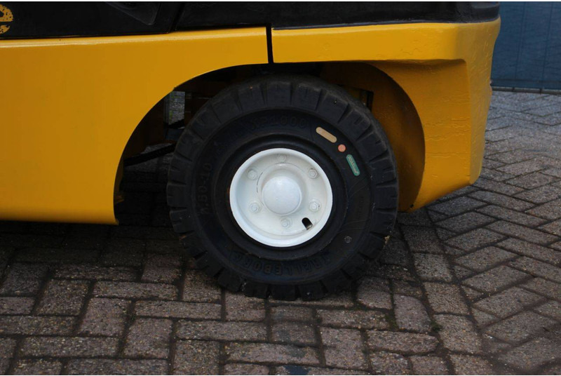 Diesel forklift Yale GDP35VX E2795: picture 15