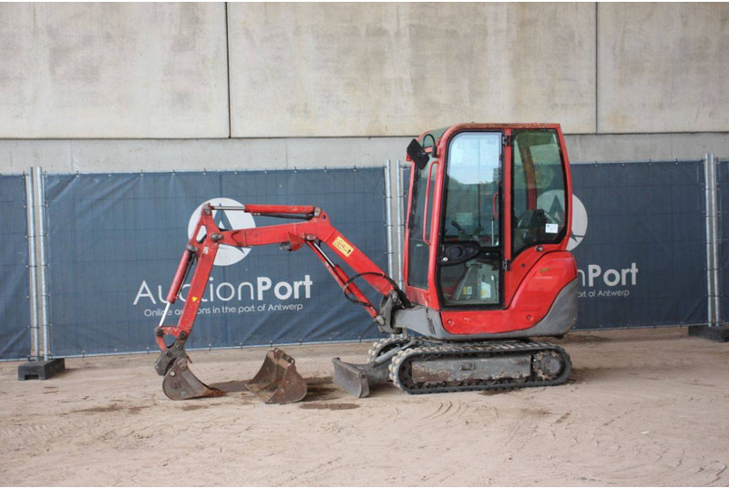 Yanmar SV15 - Mini excavator: picture 1 Yanmar SV15 - Mini excavator: picture 1