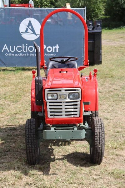 Farm tractor Yanmar YM1510D: picture 8