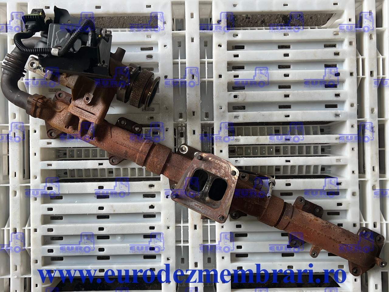 GALERIE EVACUARE + CLAPETA EVACUARE EGR MAN TGX D3876 51.08150.6158, 51.08102.0859, 51.08102.0860, 51.08102.0855, 51.08102.3376, 51.08151.0211 - Exhaust manifold for Truck: picture 1 GALERIE EVACUARE + CLAPETA EVACUARE EGR MAN TGX D3876 51.08150.6158, 51.08102.0859, 51.08102.0860, 51.08102.0855, 51.08102.3376, 51.08151.0211 - Exhaust manifold for Truck: picture 1