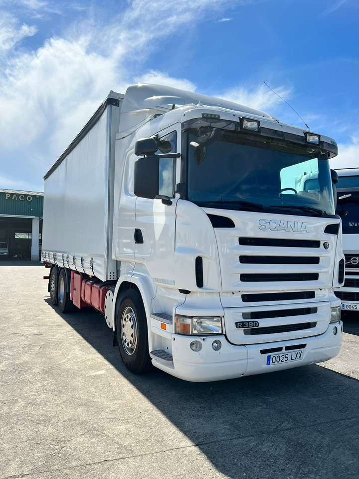 CAMION SCANIA 380 CON CARRETILLA MOFFET M4 - Curtain side truck: picture 2 CAMION SCANIA 380 CON CARRETILLA MOFFET M4 - Curtain side truck: picture 2