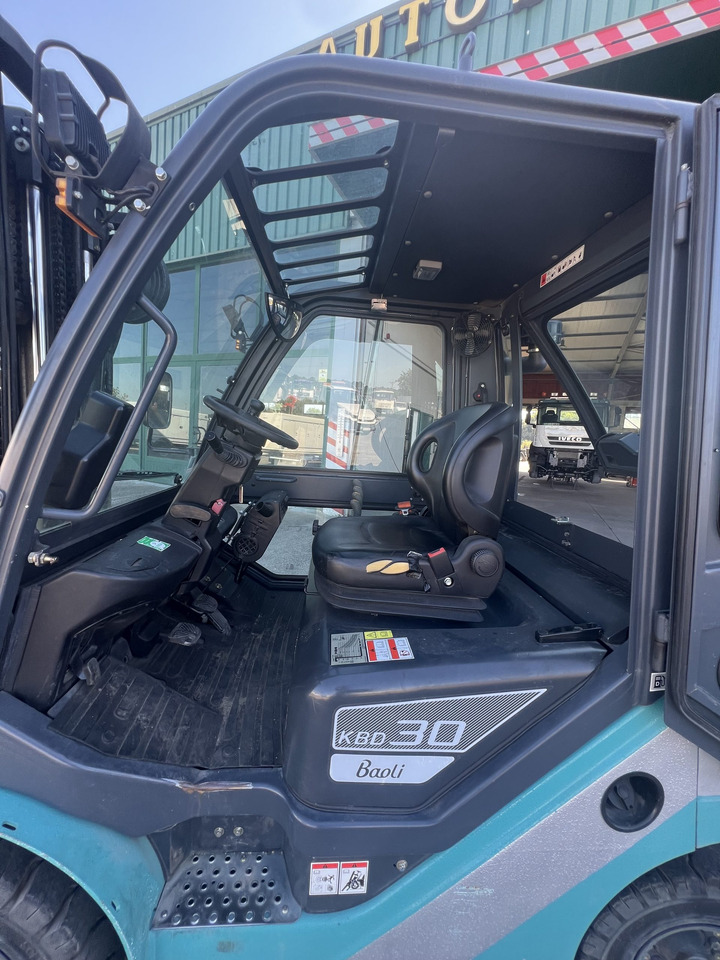 CARRETILLA TRIPLE MASTIL BAOLI - Diesel forklift: picture 4 CARRETILLA TRIPLE MASTIL BAOLI - Diesel forklift: picture 4