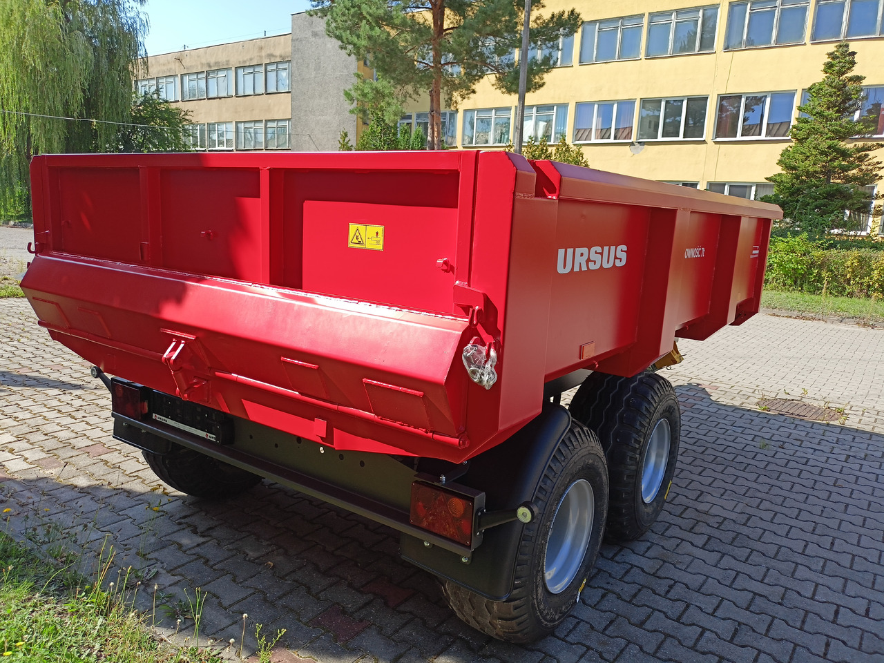 Ursus Przyczepa budowlana skorupa 7 t / Bauanhänger / строительный прицеп / Teiler - Farm trailer: picture 1 Ursus Przyczepa budowlana skorupa 7 t / Bauanhänger / строительный прицеп / Teiler - Farm trailer: picture 1