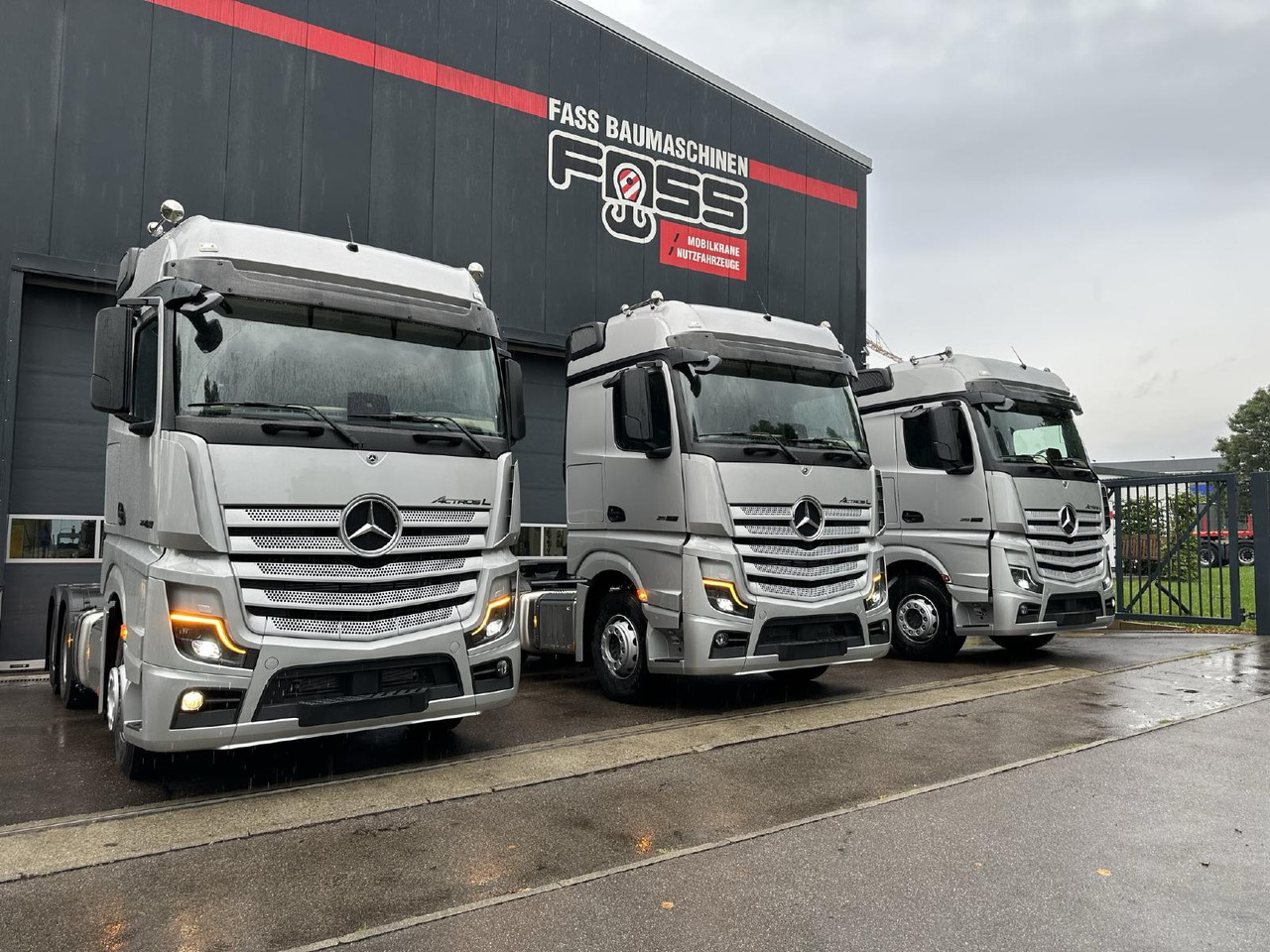 Mercedes Benz Actros 2652 LS 6x4 | NEUFAHRZEUGE | ZGG 120 to - Tractor truck: picture 1 Mercedes Benz Actros 2652 LS 6x4 | NEUFAHRZEUGE | ZGG 120 to - Tractor truck: picture 1