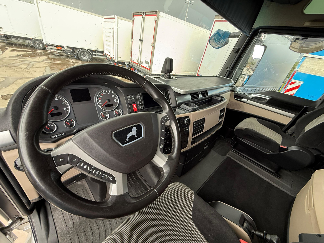 MAN 18.430 LL TGX E6 (Tauliner) - Curtain side truck: picture 5 MAN 18.430 LL TGX E6 (Tauliner) - Curtain side truck: picture 5