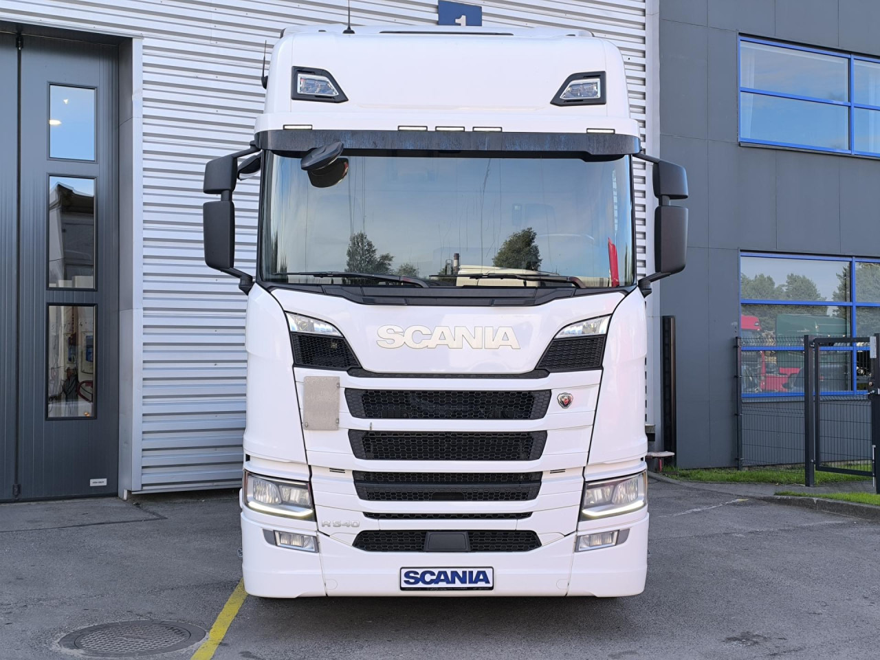 SCANIA R 540 A6x2NB - Tractor truck: picture 3 SCANIA R 540 A6x2NB - Tractor truck: picture 3