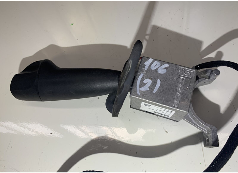 DAF 1975672 - Relay: picture 2 DAF 1975672 - Relay: picture 2