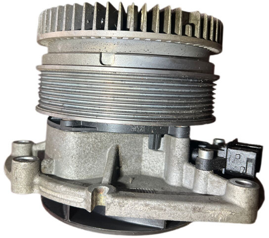 MAN water pump 2022 51065007131 - Coolant pump: picture 2 MAN water pump 2022 51065007131 - Coolant pump: picture 2