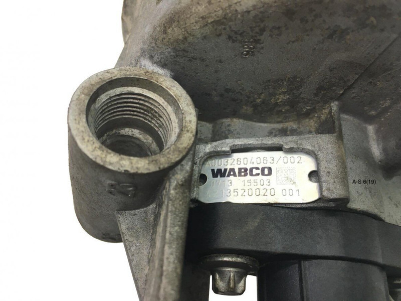 Mercedes-Benz - Gearbox: picture 2 Mercedes-Benz - Gearbox: picture 2